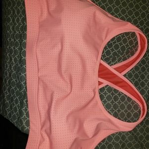 Medium support sports bra